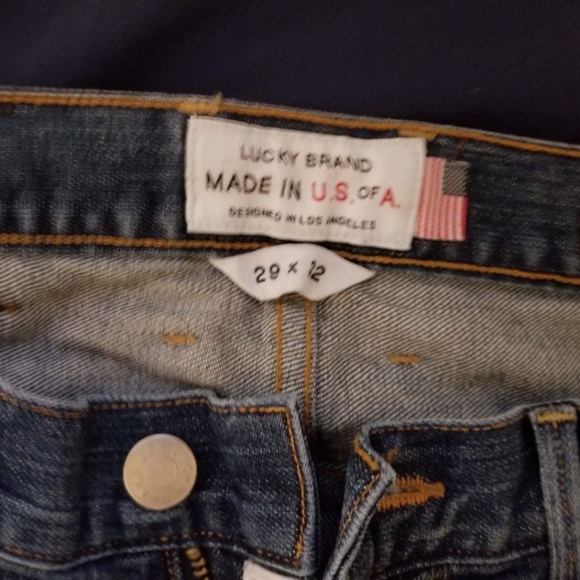 Jeans - Picture 2 of 6